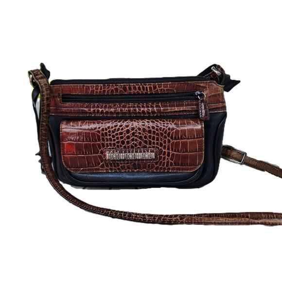 Vintage Seven Distressed Designer Mix As Is Handbag Reseller Upcycle Lot - Picture 6 of 16